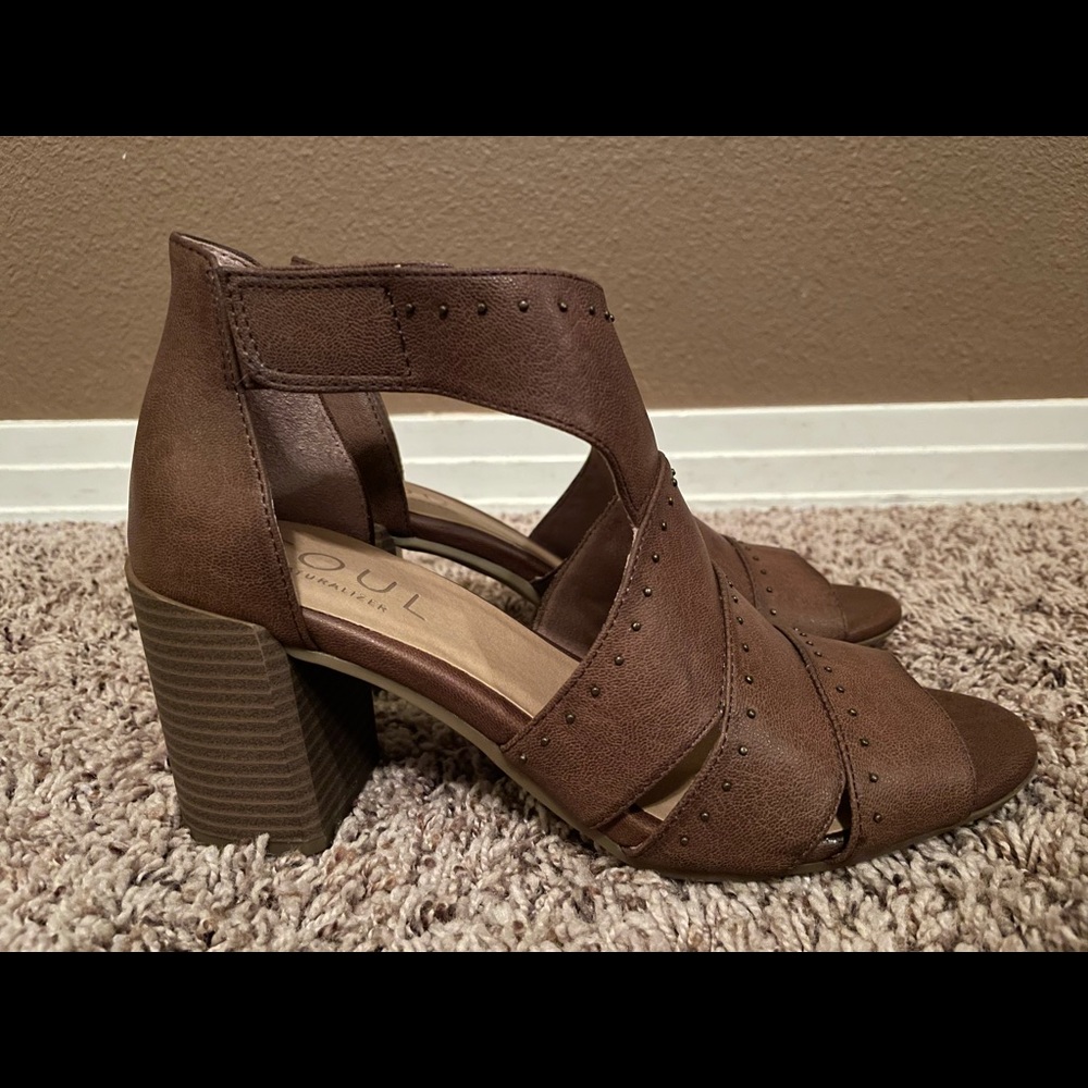 NWOT Naturalizer Soul Christina sandal size 9